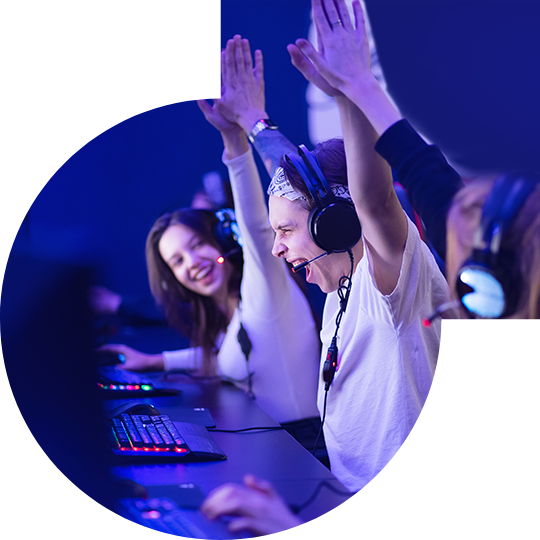 G22恒峰獨家雙向驅動技術<br>讓電競玩家盡情享受極致高速快感